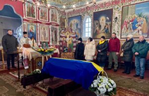 Нововолинськ попрощався із загиблим на фронті воїном Олексієм Куляпіним Нововолинськ-попрощався-із-загиблим-на-фронті-воїном-Олексієм-Куляпіним