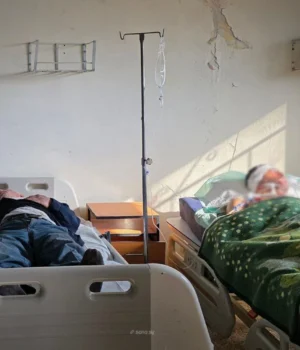 Теракт-у-сирійській-мечеті-Хомса:-вісім-загиблих-та-десятки-поранених-унаслідок-вибуху