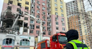 Внаслідок атаки на Київщину загинула жінка, також зросла кількість постраждалих – ОВА Внаслідок-атаки-на-Київщину-загинула-жінка,-також-зросла-кількість-постраждалих-–-ОВА