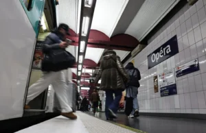 Серія нападів з ножем у паризькому метро: затримано нелегала, який поранив трьох жінок Серія-нападів-з-ножем-у-паризькому-метро:-затримано-нелегала,-який-поранив-трьох-жінок