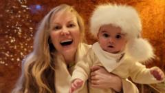 “Лікування раку перервало мою останню вагітність, але ця дитина — моє різдвяне диво” “Лікування-раку-перервало-мою-останню-вагітність,-але-ця-дитина-—-моє-різдвяне-диво”