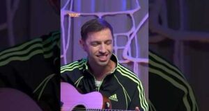 Іван Люлєнов, «Теплих вечорів» наживо | Різдвяний потік #кавер #дамницький (ВІДЕО) Іван Люлєнов, «Теплих вечорів» наживо | Різдвяний потік #кавер #дамницький (ВІДЕО)