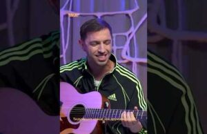 Іван Люлєнов, «Теплих вечорів» наживо | Різдвяний потік #кавер #дамницький (ВІДЕО) Іван Люлєнов, «Теплих вечорів» наживо | Різдвяний потік #кавер #дамницький (ВІДЕО)