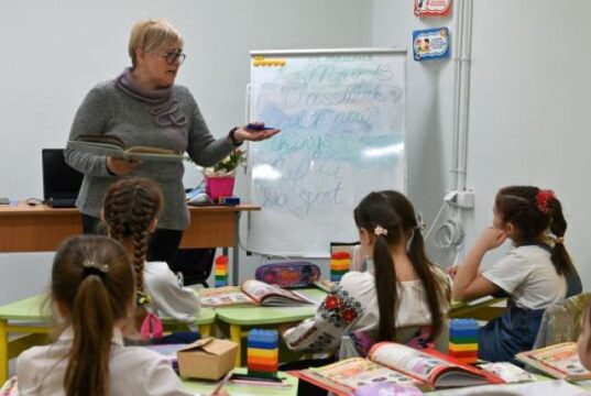 Вчителям підвищать зарплати: коли очікувати і які зміни Вчителям-підвищать-зарплати:-коли-очікувати-і-які-зміни