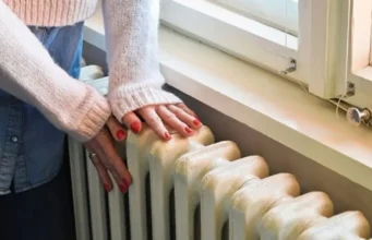 Понад 40% киян залишилися без опалення після російської атаки 27 грудня – Кулеба Понад-40%-киян-залишилися-без-опалення-після-російської-атаки-27-грудня-–-Кулеба