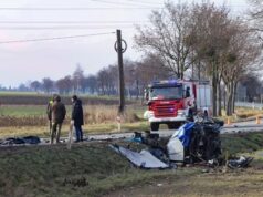 У Польщі автівка згоріла після ДТП. Попередньо, загинули п’ятеро українців У-Польщі-автівка-згоріла-після-ДТП.-Попередньо,-загинули-п’ятеро-українців
