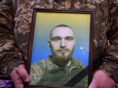 На Волині попрощалися з 24-річним Героєм Богданом Божком На-Волині-попрощалися-з-24-річним-Героєм-Богданом-Божком