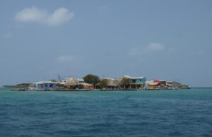 Ні поліції, ні автомобілів: у Карибському морі є острів, який менший за футбольне поле Ні-поліції,-ні-автомобілів:-у-Карибському-морі-є-острів,-який-менший-за-футбольне-поле