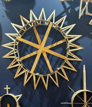 Знайомтеся,-Звіздар.-Із-чого-і-в-який-спосіб-різдвяні-зірки-(звізди)-виготовляють