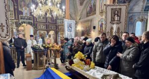 У Нововолинську попрощалися з Героєм — Володимиром Завадським У-Нововолинську-попрощалися-з-Героєм-—-Володимиром-Завадським