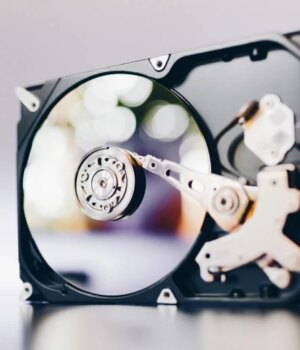 Ознаки,-що-жорсткий-диск-hdd-комп’ютера-скоро-вийде-з-ладу-(і-що-робити)