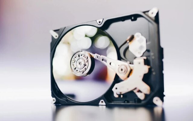 Ознаки, що жорсткий диск HDD комп’ютера скоро вийде з ладу (і що робити) Ознаки,-що-жорсткий-диск-hdd-комп’ютера-скоро-вийде-з-ладу-(і-що-робити)