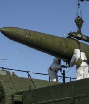 Росія-атакувала-Україну-балістикою:-в Одесі-та Харкові-пролунали-вибухи