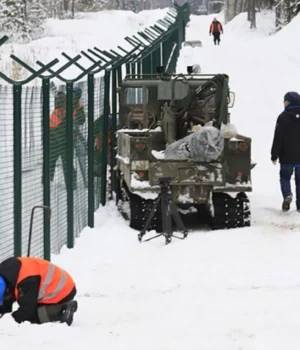 Латвія-повністю-огородилася-від-росії-парканом-довжиною-280-кілометрів