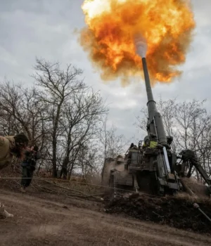 армія-рф-втратила-1220-військових-та-десятки-одиниць-техніки-за-добу-–-Генштаб-ЗСУ