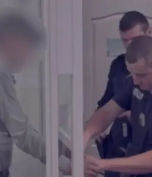 На Вінниччині до суду скеровано справу чоловіка, який ґвалтував власну онуку та її подругу