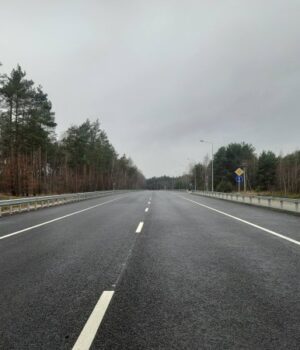 На-розчищення-державних-автошляхів-на-Волині-вивели-десятки-одиниць-спецтехніки На-розчищення-державних-автошляхів-на-Волині-вивели-десятки-одиниць-спецтехніки