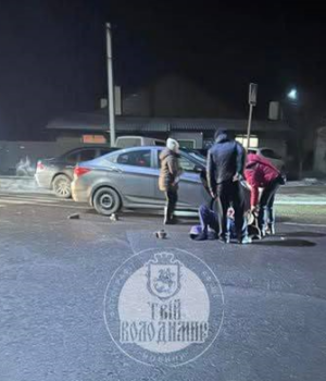 У-Володимирі-на-переході-авто-збило-чоловіка
