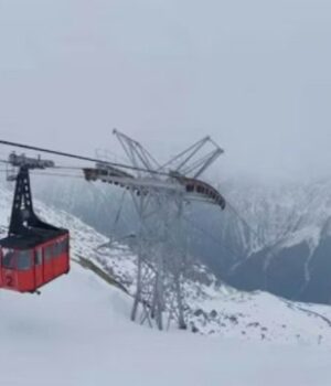 В-Італії-сталася-аварія-на-канатній-дорозі,-є-травмовані,-сотня-людей-застрягли-на-висоті