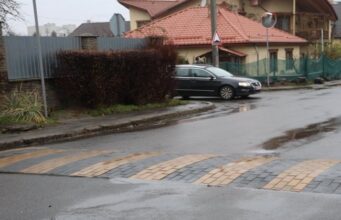 «Лежачі поліцейські» у Луцьку: де встановлені «Лежачі-поліцейські»-у-Луцьку:-де-встановлені