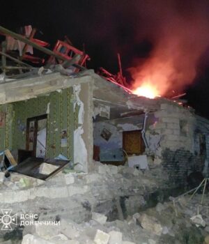 Росіяни-вдарили-дронами-по Краматорську-та Слов’янську:-є поранена-та руйнування-(фото)