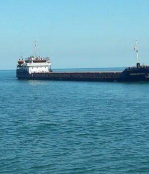 З-піратського-полону-звільнили-двох-українців,-–-МЗС