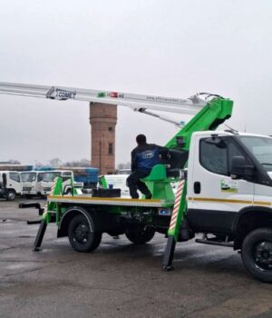 На-які-вантажні-автомобілі-встановлюють-італійські-та-корейські-автовишки? На-які-вантажні-автомобілі-встановлюють-італійські-та-корейські-автовишки?