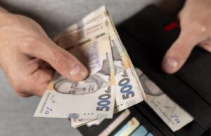 Зростання зарплатні та пенсій: які зміни чекають на українців із січня Зростання-зарплатні-та-пенсій:-які-зміни-чекають-на-українців-із-січня
