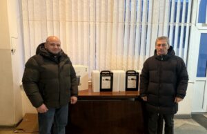 Постраждала від російських атак Ковельська громада передала воїнам квадрокоптери Постраждала-від-російських-атак-Ковельська-громада-передала-воїнам-квадрокоптери