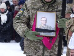 У перший день 2026-го на Волині попрощалися з Героєм Олександром Євтушком У-перший-день-2026-го-на-Волині-попрощалися-з-Героєм-Олександром-Євтушком