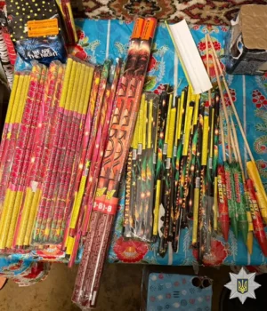 У-Вінниці-чоловік-1-січня-запускав-феєрверки-попри-заборону:-поліція-його-знайшла