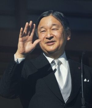 Молодий-чоловік-шокував-імператора-Японії:-що-він-зробив-(фото)