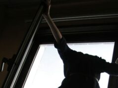 Вистрибнув з балкона через дівчину: деталі страшної трагедії у Луцьку Вистрибнув-з-балкона-через-дівчину:-деталі-страшної-трагедії-у-Луцьку