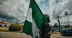 Кривавий рейд на півночі Нігерії: щонайменше 30 загиблих та масові викрадення Кривавий-рейд-на-півночі-Нігерії:-щонайменше-30-загиблих-та-масові-викрадення