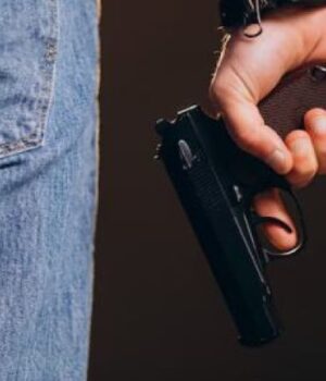 У-Луцьку-чоловік-заради-розваги-влаштував-стрілянину-у-центрі-міста:-як-його-покарали