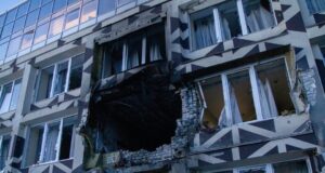 У Києві внаслідок влучання в медзаклад загинув чоловік, є поранені У-Києві-внаслідок-влучання-в-медзаклад-загинув-чоловік,-є-поранені