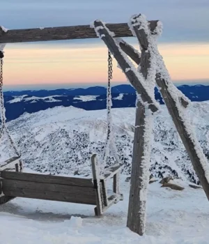 Погода-5-січня:-на-горі-Піп-Іван-зафіксовано-14°С-при-хмарній-погоді-та-вітрі-–.