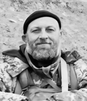 Посмертну-нагороду-Героя-із-Волині-вручили-його-дружині Посмертну-нагороду-Героя-із-Волині-вручили-його-дружині