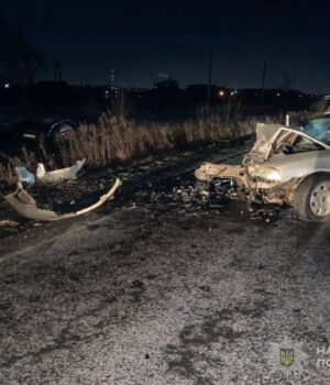 На-Волині-зіткнулись-дві-автівки:-четверо-людей-–-у-лікарні