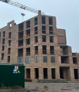 У-селі-біля-Луцька-будують-житловий-комплекс-на-740-квартир