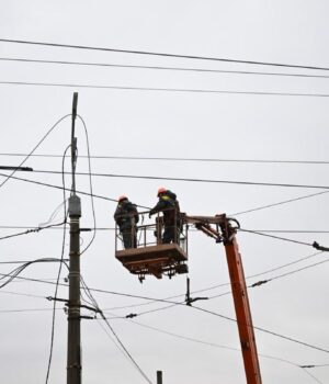 У-грудні-ДТЕК-повернув-світло-понад-5-млн-родин-після-ворожих-обстрілів