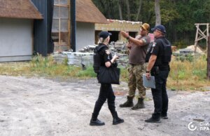 Суд арештував котеджі у заказнику біля Луцька Суд-арештував-котеджі-у-заказнику-біля-Луцька