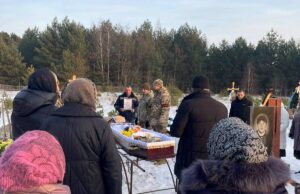 У Колках попрощалися із Захисником Віталієм Трушевським У-Колках-попрощалися-із-Захисником-Віталієм-Трушевським