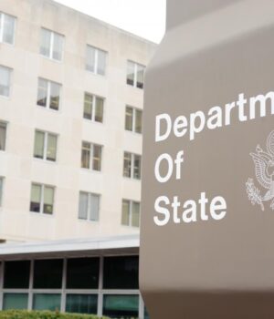 “Не-грайте-в-ігри-з-президентом-Трампом”:-Дердждеп-США-опублікував-“послання”-Росії