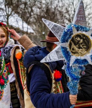 Українські-колядки-на-Різдво-2026:-красиві-тексти-для-дітей-і-дорослих