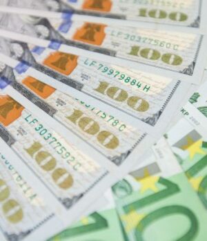 Курс-валют-на 7 січня:-скільки-коштуватимуть-долар,-євро-і злотий