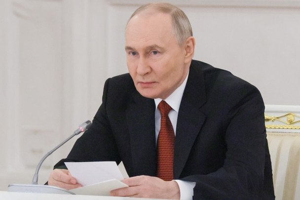 Путін наказав різко підвищити податки у 2026 році: у РФ визнають стагнацію економіки Путін-наказав-різко-підвищити-податки-у-2026-році:-у-РФ-визнають-стагнацію-економіки