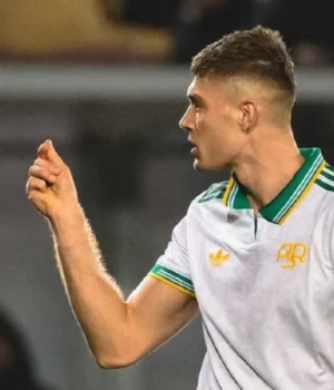 Довбик-забив-за-"Рому"-в-Серії-А-і-знову-травмувався Довбик-забив-за-"Рому"-в-Серії-А-і-знову-травмувався