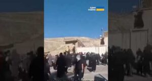 ЗРОСТАЄ кількість ЖЕРТВ ПРОТЕСТІВ в ІРАНІ! (ВІДЕО) ЗРОСТАЄ кількість ЖЕРТВ ПРОТЕСТІВ в ІРАНІ! (ВІДЕО)