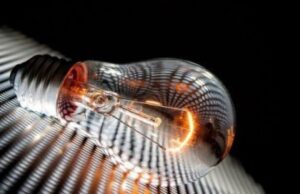 Коли і де на Волині вимикатимуть світло 8 січня Коли-і-де-на-Волині-вимикатимуть-світло-8-січня